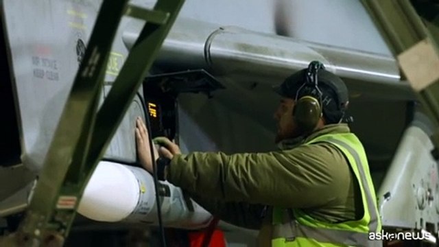 Attacchi aerei di Usa e Gb contro gli Houthi in Yemen