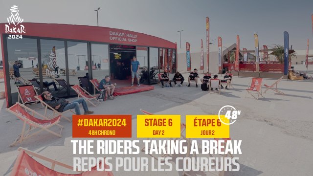 The riders taking a break - Stage 6 - #Dakar2024