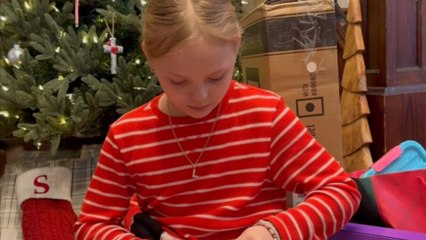 'We Have Matching Phones!' - Girl becomes sister's biggest hype girl following exciting Christmas surprise