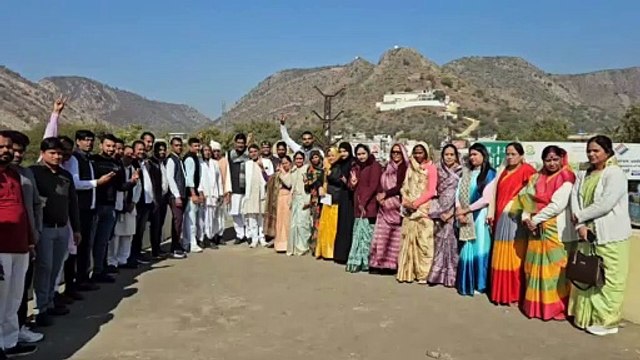 चेयरमैन के खिलाफ अश्विास प्रस्ताव पारित, समर्थन में कुल 32 मत पड़े