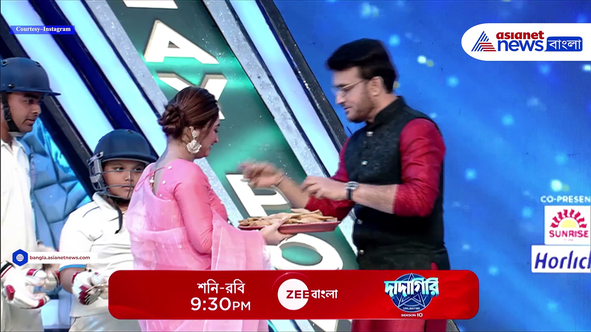 দেব থেকে সনম পুরী, জেনে নিন সারা দিনের বিনোদনের খবরাখবর লাইট ক্যামেরা অ্যাকশনে