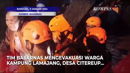 Download Video: Momen Evakuasi Korban Banjir Bandung Imbas Tanggul Sungai Cikapundung Jebol