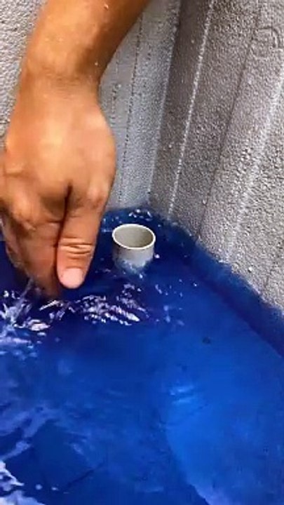 Air dalam kolam
