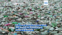 En Bosnie-Herzégovine, cette rivière de déchets causée par les décharges illégales