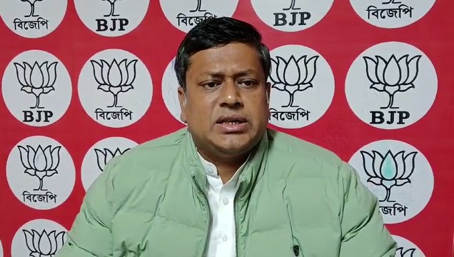 রাস্তার ধারে ঠেলা করে এগরোল বিক্রি করা সুজিত বসুর এত কোটির সম্পত্তি হলো কীকরে?: সুকান্ত মজুমদার