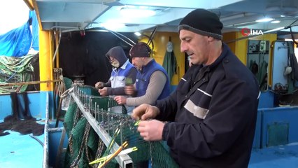 Sinop’ta balıkçı gemileri limana sığındı