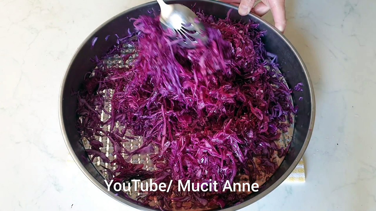 Kırmızı Lahana Turşusu Nasıl Yapılır?