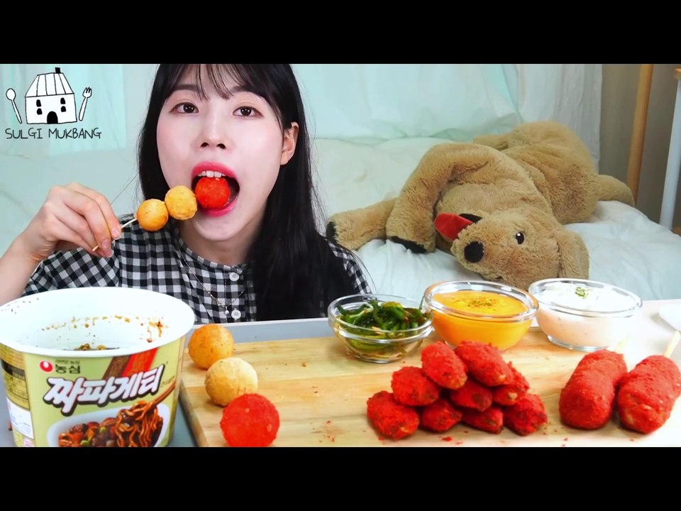ASMR MUKBANG| Black bean noodles, Cheetos(Cheese ball, Hot dog, Buffalo wings), BBURINGKLE
