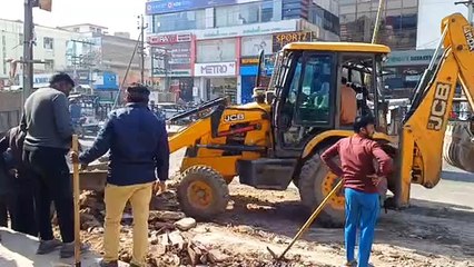 ये क्या कर रहा है नगर निगम...देखें वीडियो