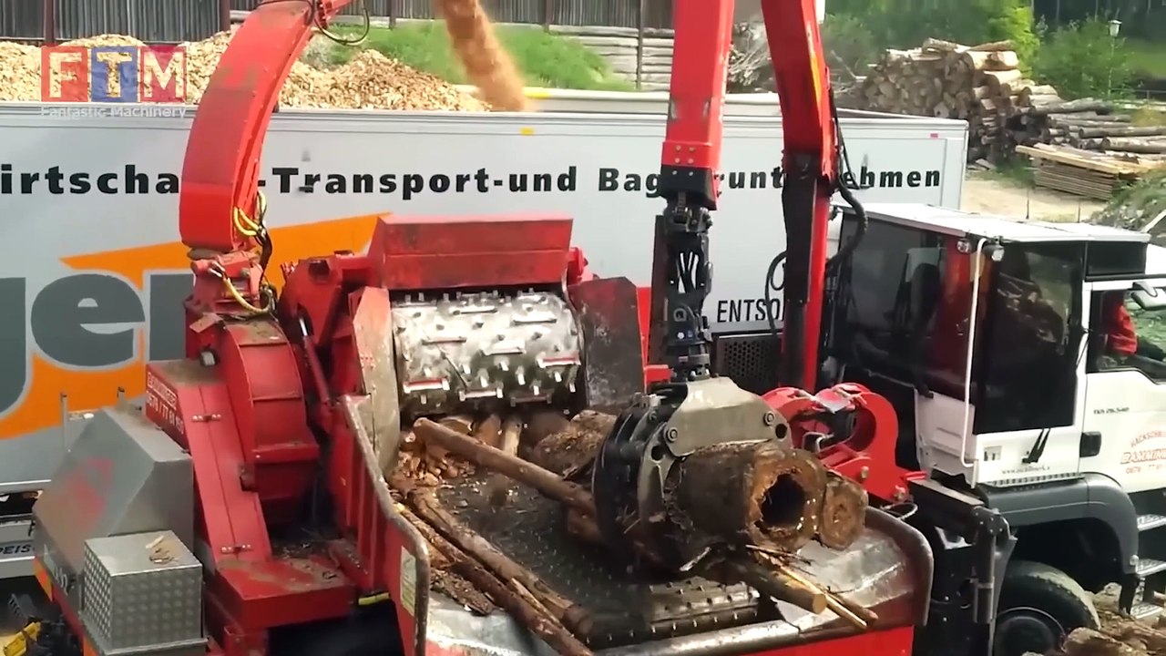 Dangerous Monster Wood Chipper Machines in Action, Fastest Biggest Tree Shredder Machines Workin