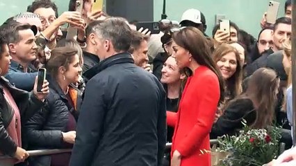 Internação repentina de Kate chama atenção; rainha diz que Charles III está ‘bem’