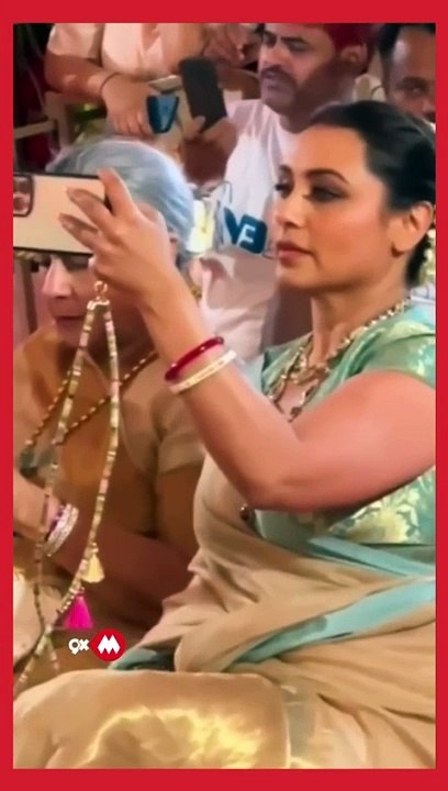 Rani Mukerji Stuns In A Saree At Durga Puja