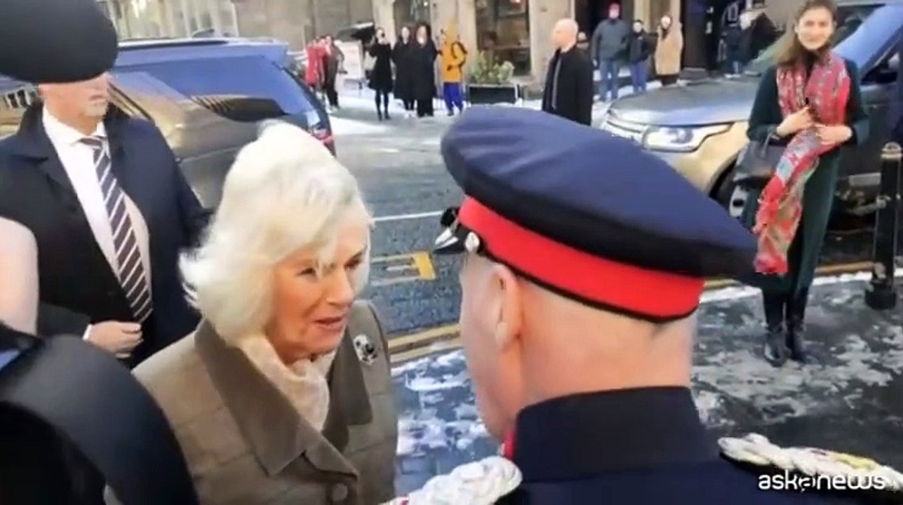 Camilla: "Re Carlo sta bene e non vede l'ora di tornare a lavoro"