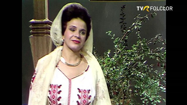 Ionela Prodan - O batrana intr-o gara (arhiva TVR)