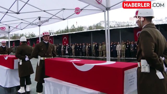 Irak'ta terör saldırısında şehit olan 9 asker için tören düzenlendi