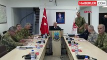 Milli Savunma Bakanı Yaşar Güler, 23'üncü Piyade Tümen Komutanlığında toplantı gerçekleştirdi