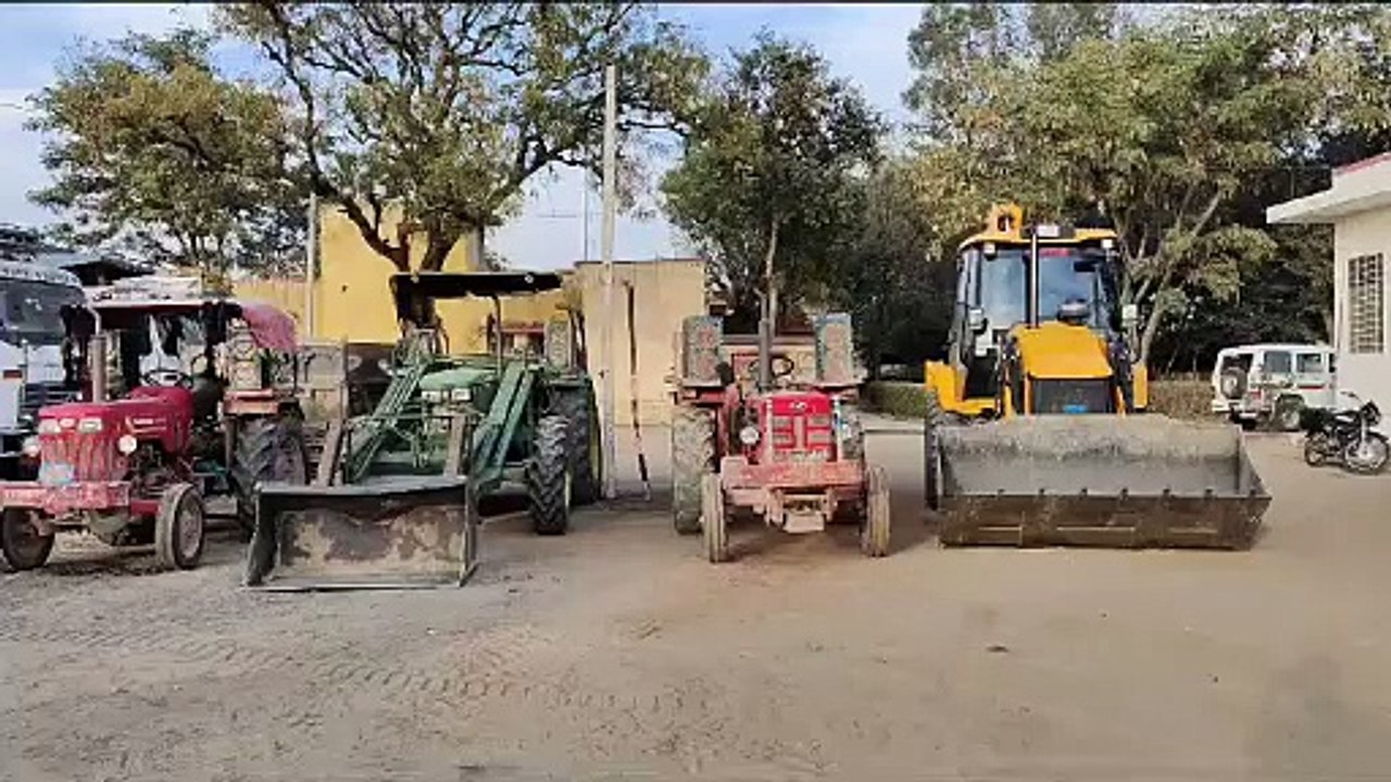 अवैध खनन पर  चाबुक: पुलिस की धरपकड़, खनन माफिया में हडक़म्प, एक करोड़ की राशि के वाहन जब्त