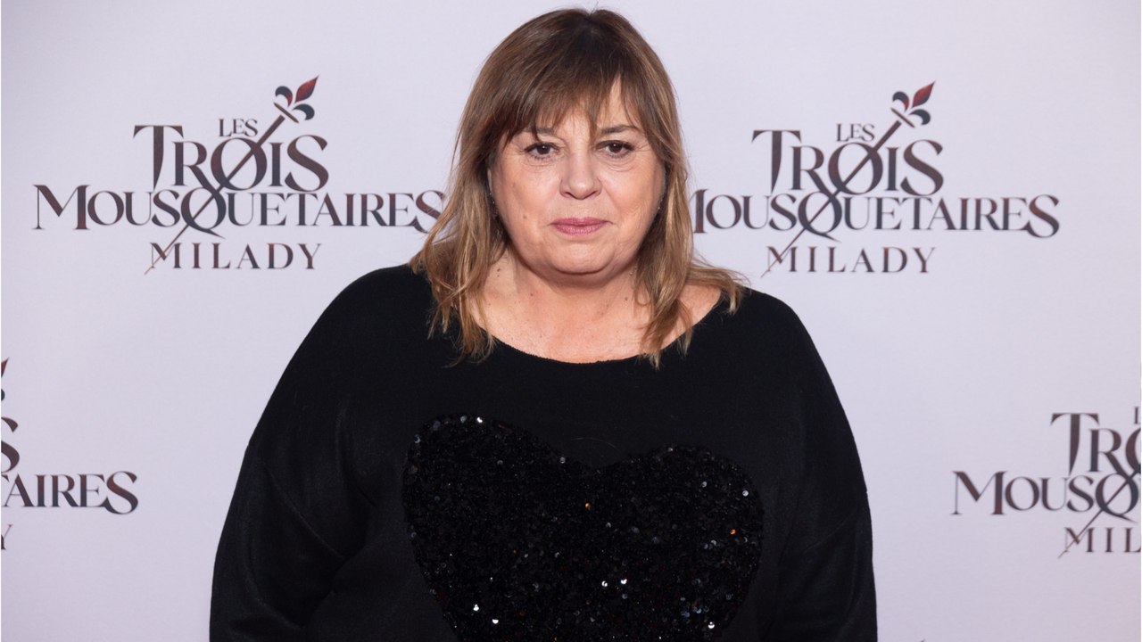 GALA VIDÉO - Michèle Bernier se confie sur le suicide de sa mère : “J'ai payé des années de psychanalyse pour ne pas sombrer”