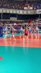 Ebrar Karakurt’un sayısı sonrası birer Ankaralıya dönüşüp “erik dalı” oynayan Rusya’nın Kaliningrad takımının taraftarı