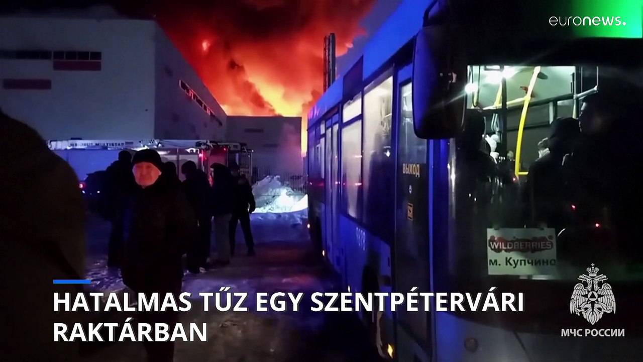 Hatalmas tűz ütött ki Szentpéterváron