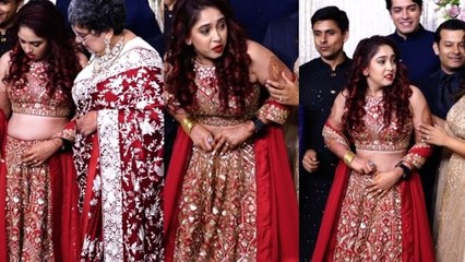 Ira Khan Reception Outfit में Uncomfortable Look Video, Lehenga संभालते.FULL VIDEO | Boldsky