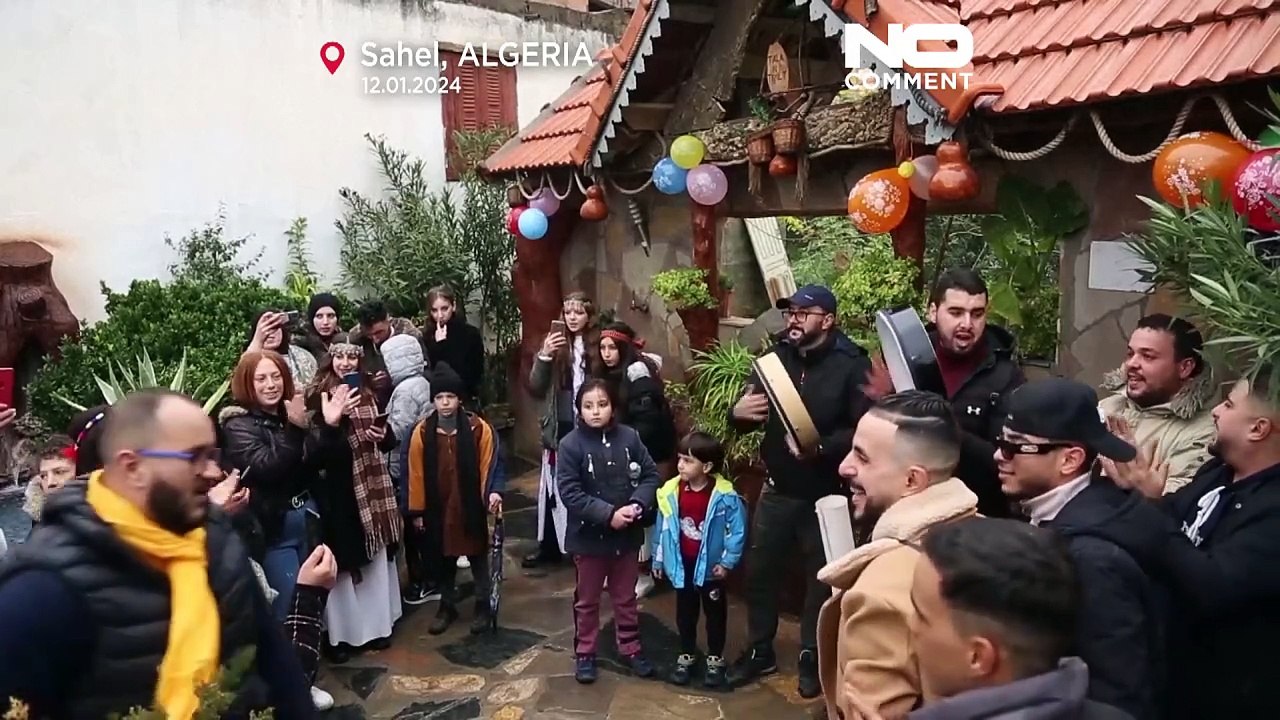 شاهد: الأمازيغ والبربر في الجزائر يحتفلون برأس السنة الأمازيغية "يناير"