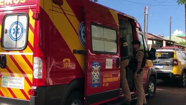 Filho é socorrido após levar golpes de facão durante uma briga com o pai no Sanga Funda