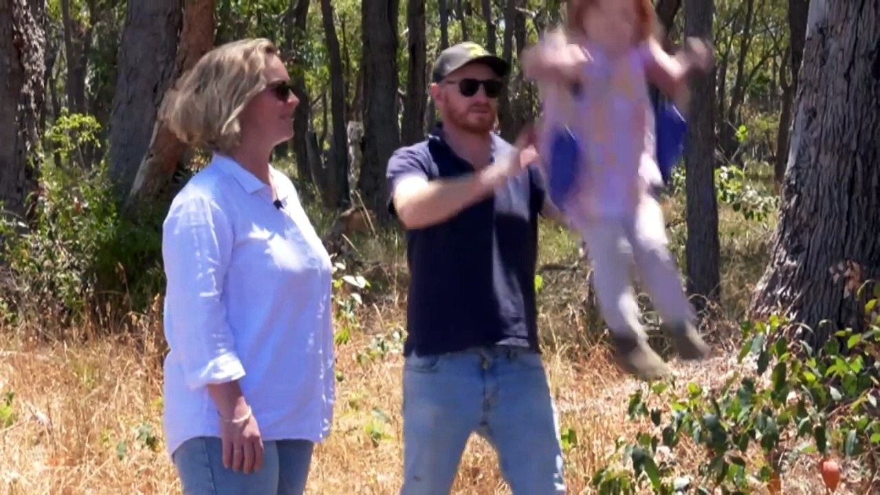 WA property prices surge as families search for affordable housing outside cities