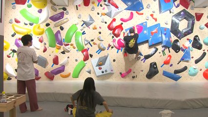 겨울철 이색 건강 관리..."실내 암벽 등반, 운동과 재미 동시에" / YTN