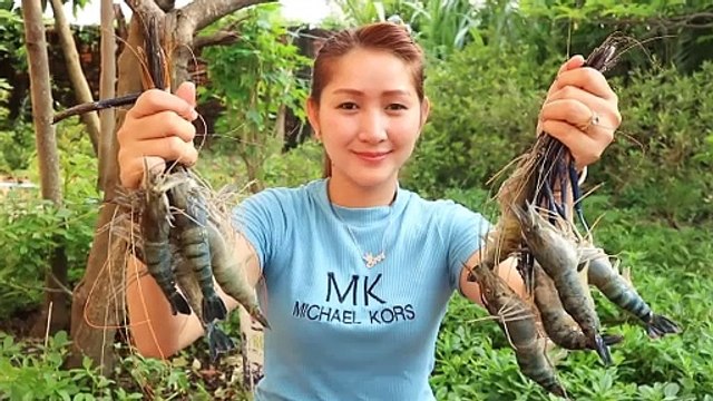 Yummy River Prawn Cooking With Sauce Recipe - River Prawn Cooking - Cooking With Sros (1)