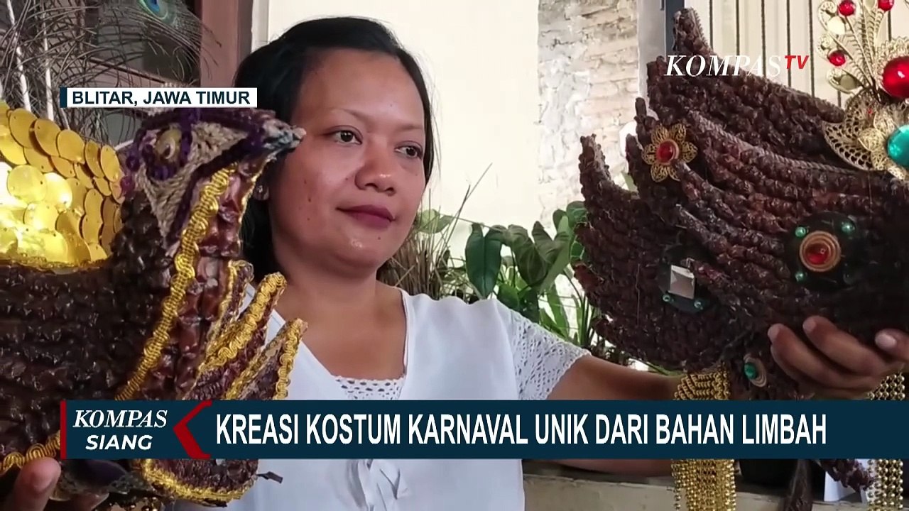 Tukang Sapu di Blitar Kreasikan Limbah Jadi Kostum Karnaval, Raup Cuan ...