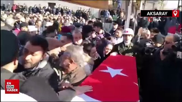 Aksaraylı şehit üsteğmen gözyaşlarıyla son yolculuğuna uğurlandı