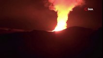 İzlanda’da bir ay arayla yanardağ patlaması! Metrelerce yükseğe lav ve kül püskürttü