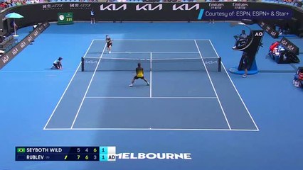 Rublev and Seyboth Wild's cheeky net rally