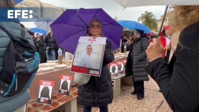 Protesta de 24 horas en Tel Aviv para exigir retorno de rehenes israelíes tras 100 días de cautiverio