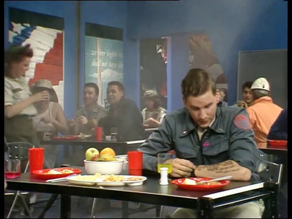 Red Dwarf - Series 1 - The End - Original Assembly