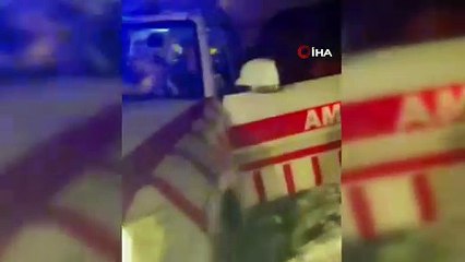 Van'da kalp krizi geçiren muhtar köy yolu açılarak hastaneye kaldırıldı
