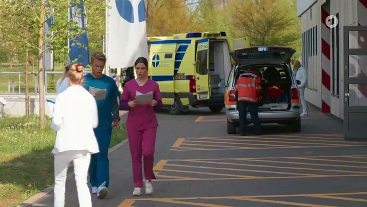 Zeitdruck (363) - In aller Freundschaft – Die jungen Ärzte