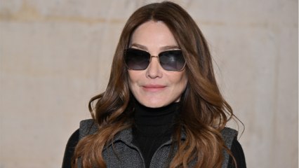 VOICI : Carla Bruni dévoile l’adorable lettre de sa nièce de cinq ans adressée au président de la République