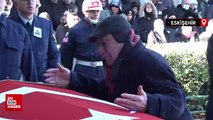 Eskişehirli şehidin cenazesinde yürek dağlayan anlar