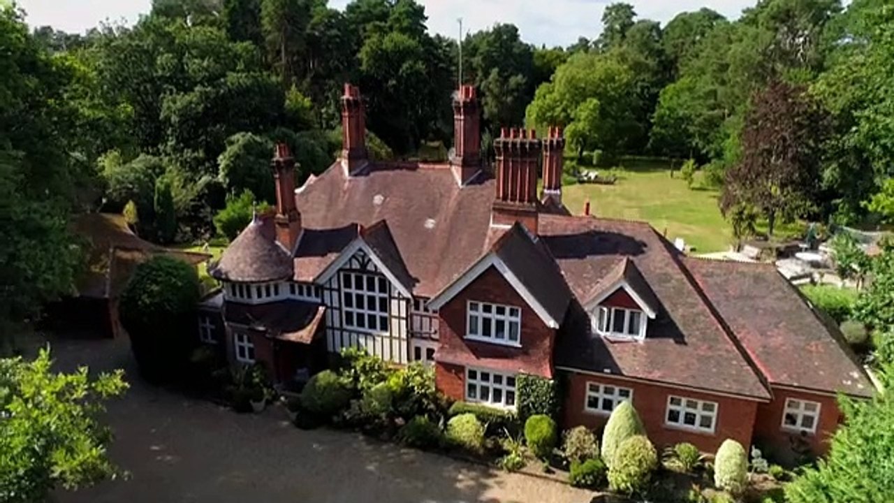 Rich House, Poor House S07E04