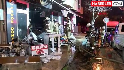 Pendik'te Perde İmalatı Yapan İş Yerinde Yangın Çıktı