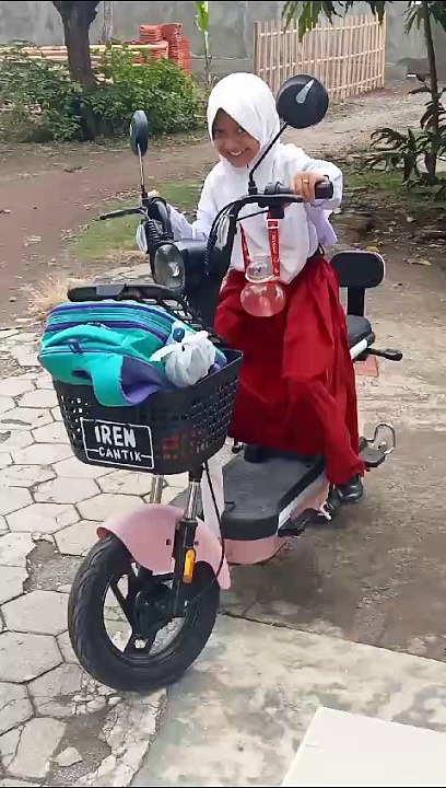 Sepeda listrik terbaru