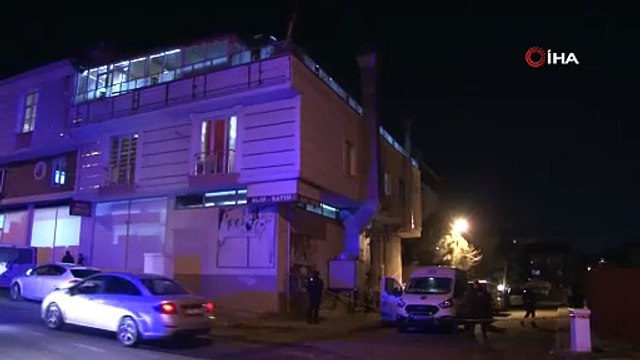 Önce sevdiği kızı vurdu, ardından kendi kafasına ateş etti