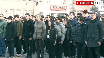 81 ilden görüntü yağdı! Türkiye'de tüm okullarda şehitlerimiz için 1 dakikalık saygı duruşu