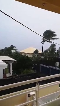 La Réunion : l'œil du cyclone Belal arrivé sur l'île @christianchabrier #lareunion #belal #cyclone
