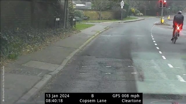 Four cyclists given fixed penalties after being caught 'jumping red light' in Surrey