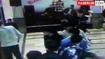 Sultanbeyli'de düğün salonunda silahlı dehşet anları
