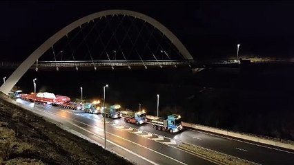 Traffic convoy of power plant components