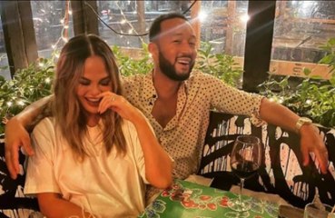 A John Legend y Chrissy Teigen les gusta mantener las cosas calientes en su relación